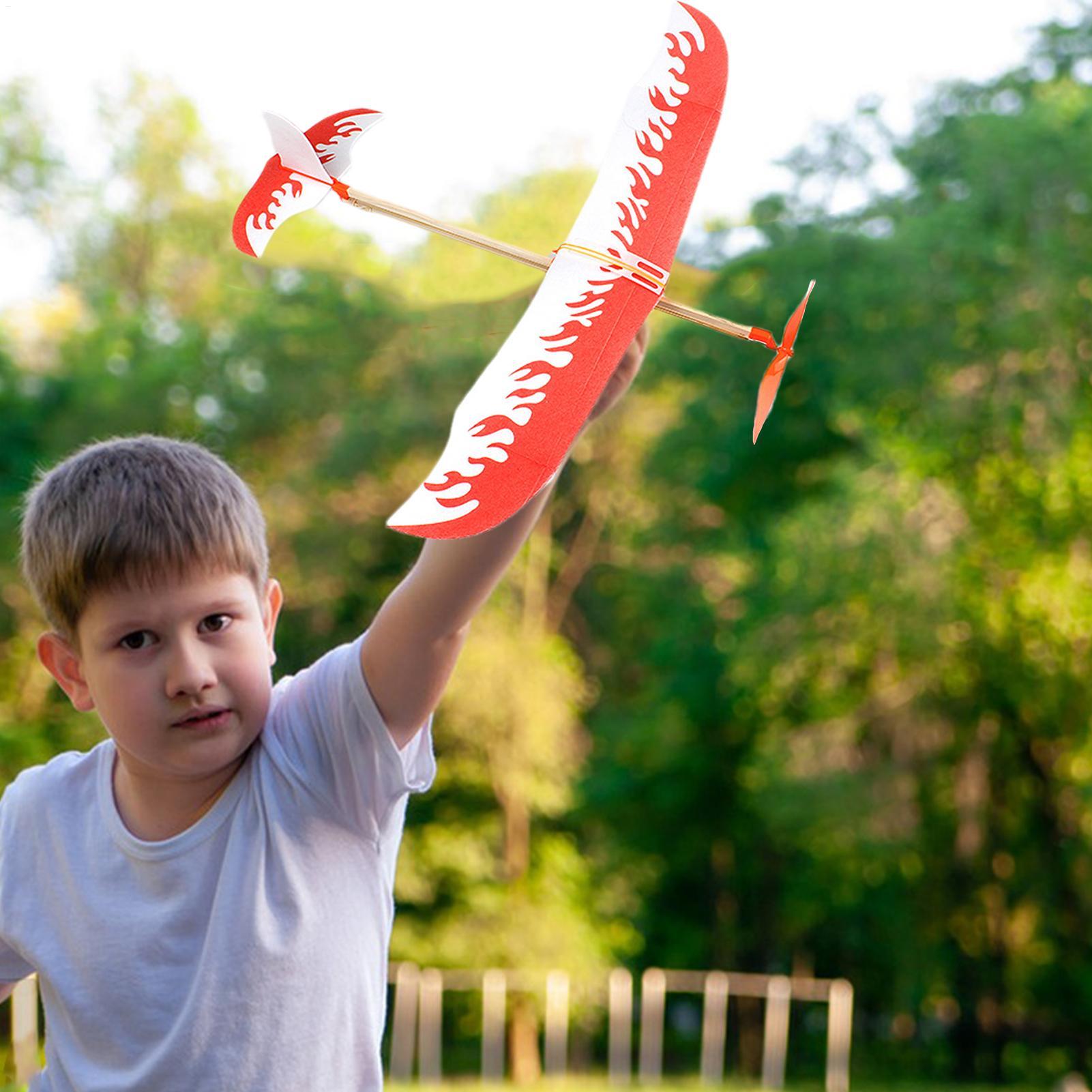Rubber Band Airplanes Powered  - Outdoor Adventure Game recension och pris